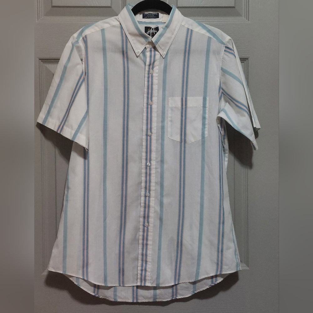 Vintage Men's LEE Striped Button- down Shirt Size Large